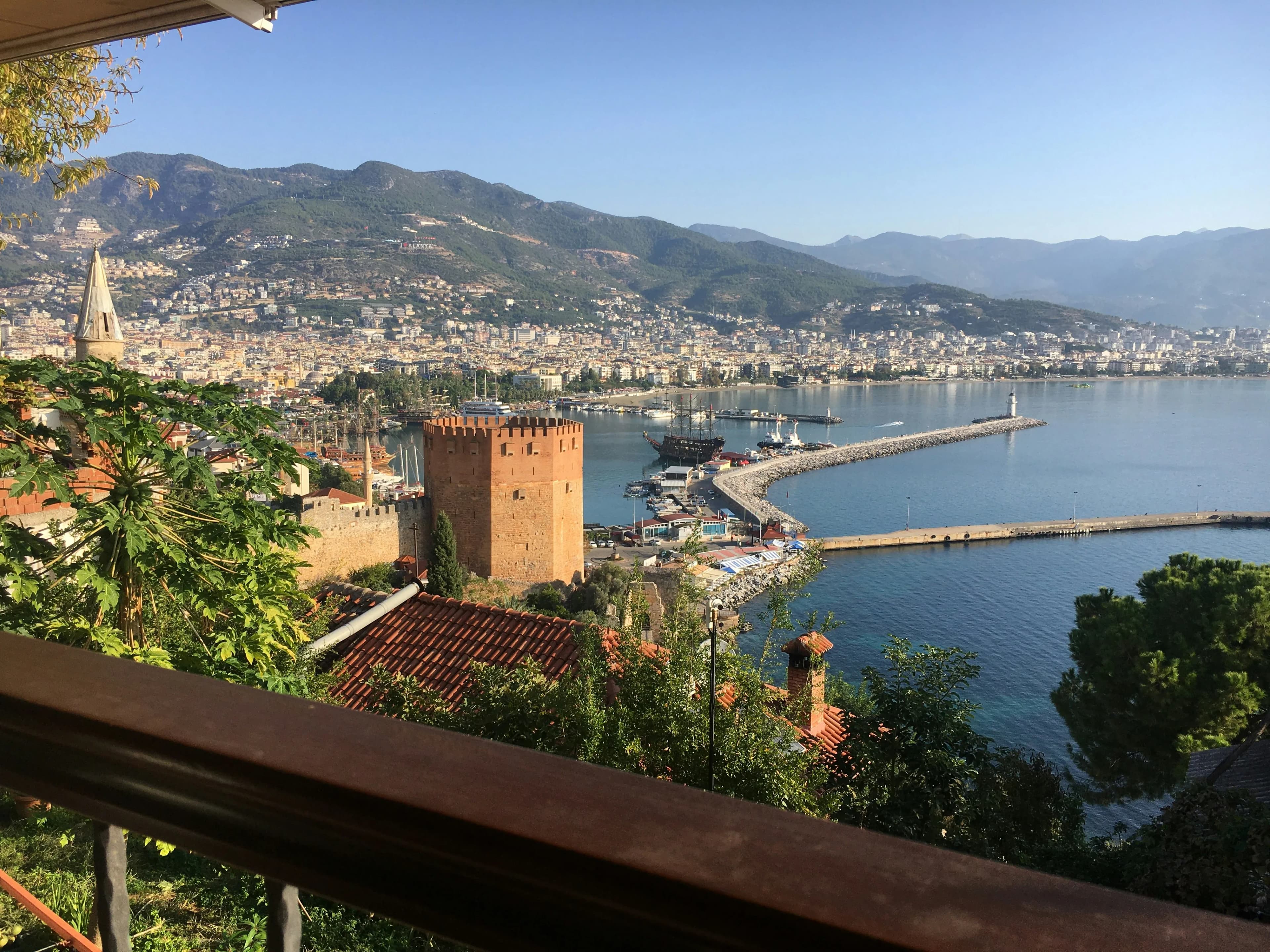 Alanya cruise port