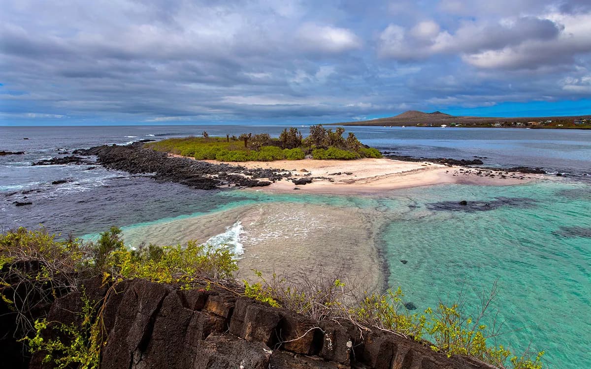 Floreana Island cruise port