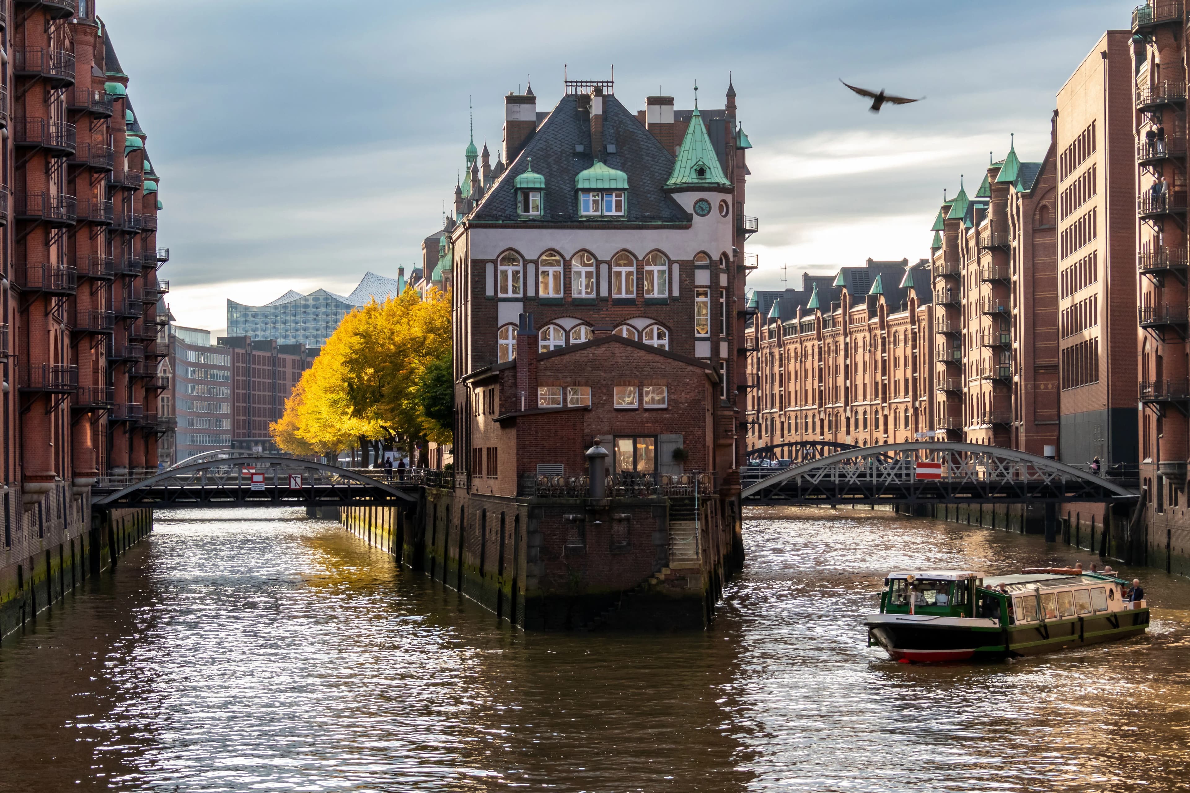 Hamburg cruise port