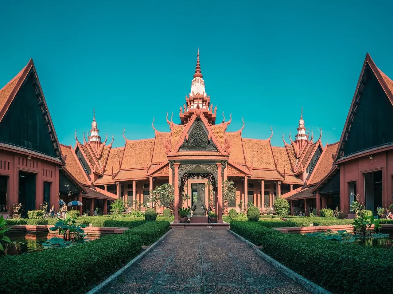 Phnom Penh cruise port
