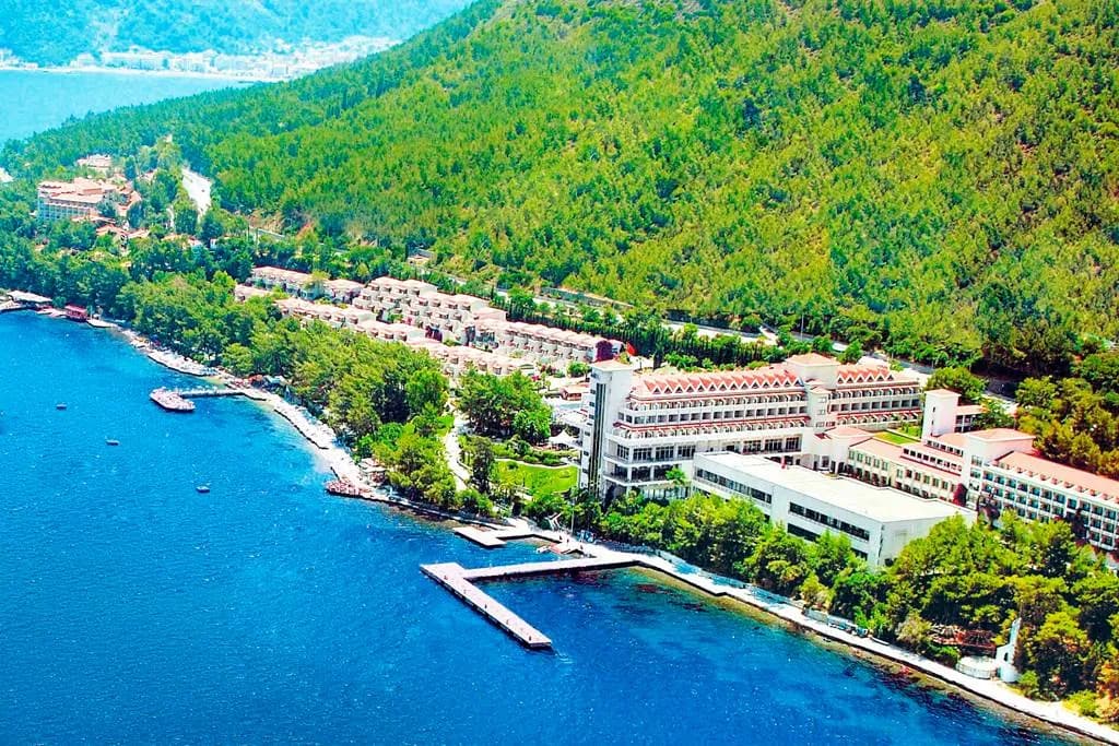 Marmaris cruise port